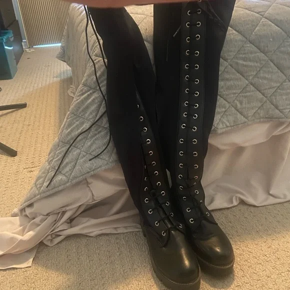 Goth Black Lace-Up over the Knee-High Boots - Picture 1 of 3